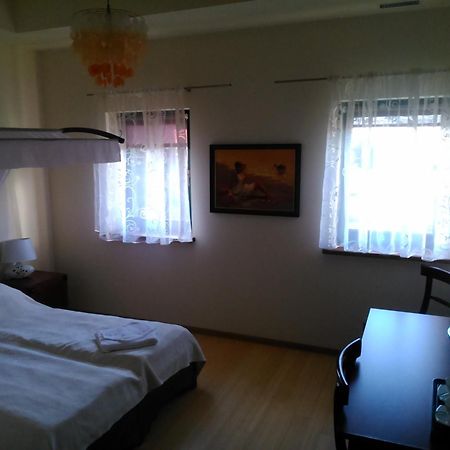 Karczma Biesiadna Bed and Breakfast Dalnia Kamer foto