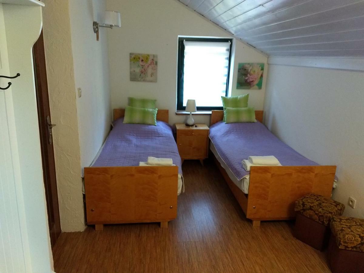 Karczma Biesiadna Bed and Breakfast Dalnia Buitenkant foto